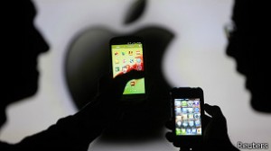 130605034211_apple_samsung_304x171_reuters